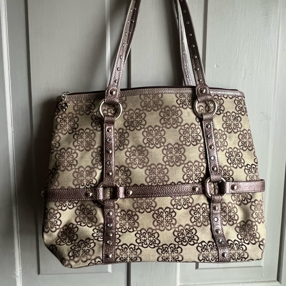🔥 Kathy Van Zeeland Large Hobo Bag